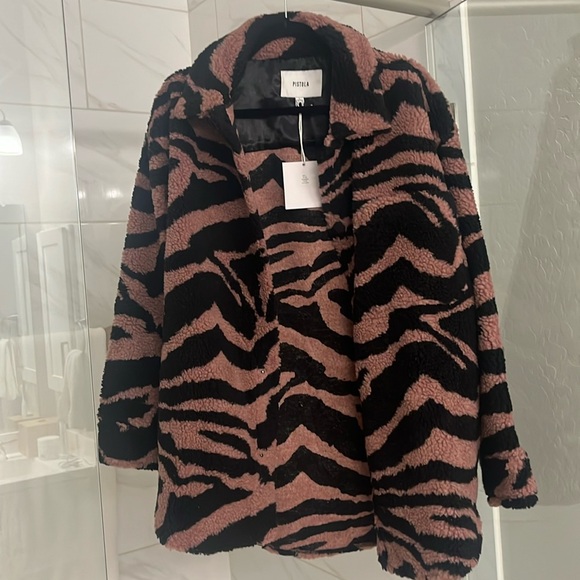 pistola Jackets & Blazers - NWT Pistola Lynn Oversized Shearling Jacket - Clay Zebra - Large